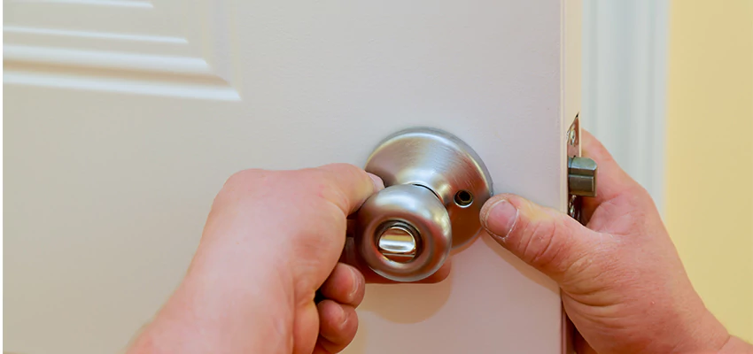 After-hours Locksmith For Lock And Key Installation in Glen Ellyn, IL