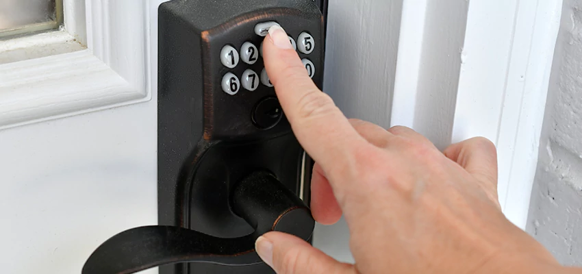 High Security Digital Door Lock in Glen Ellyn, Illinois